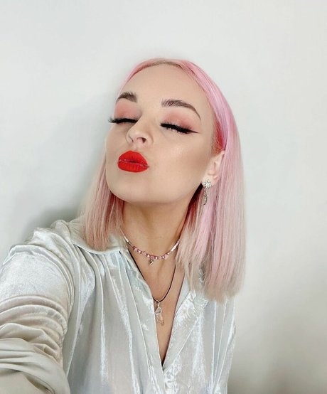 Emily Rose Perrin hübsche bilder