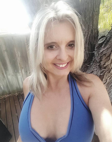 ebenholz raucht nur fans hd sex galerien