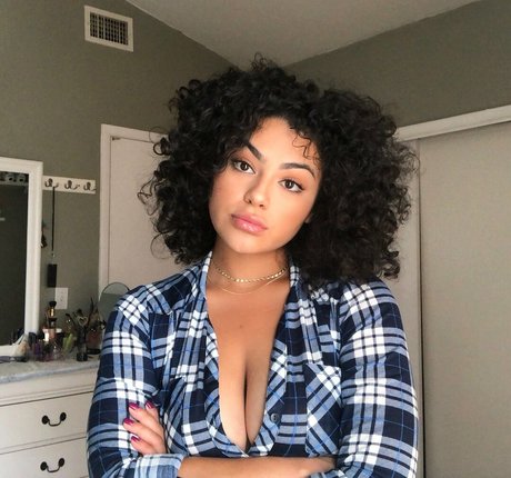 RosalbaNaomi exklusive nette bild