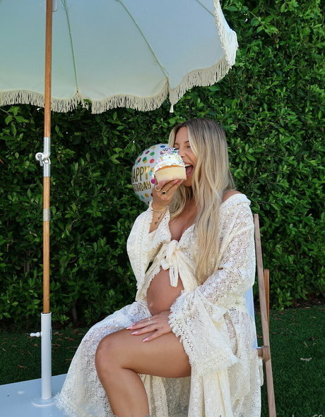 aylawoodruff xxx nackten foto