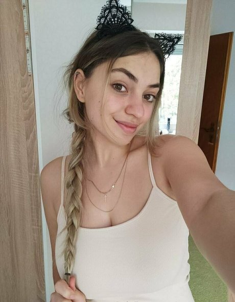 monica01 03 porno nackte archiv