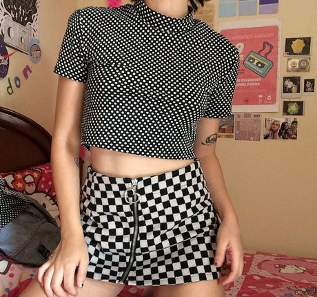 Daniela Montaguth kunst porno bild