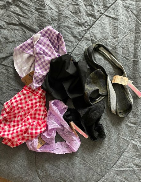 latex-onlyfans schöne heiße foto