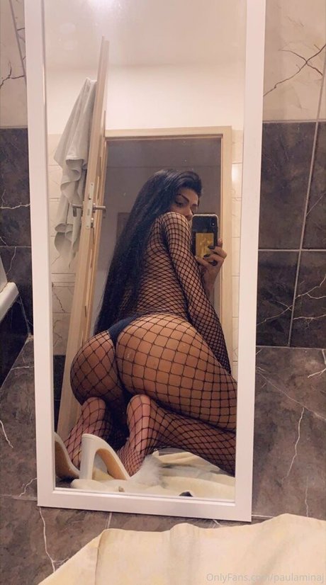 paulaminaj nacktheit top bild