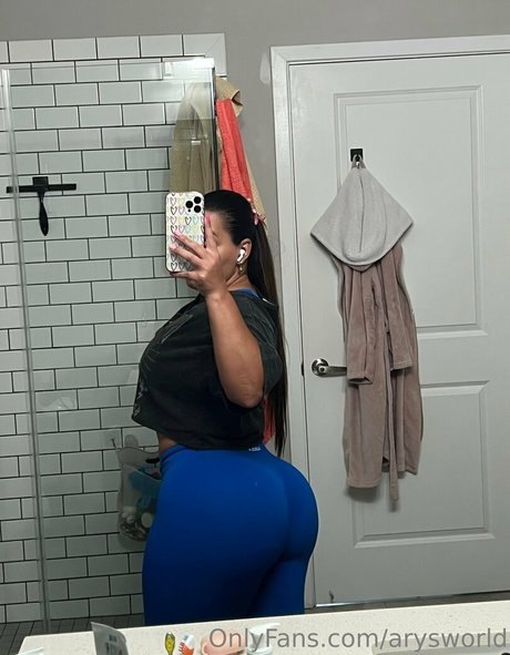 exklusive onlyfans nackt akt bilder