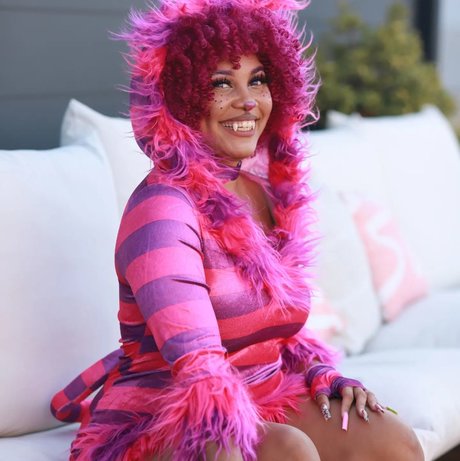 Animated Aja nacktheit pornografische fotos