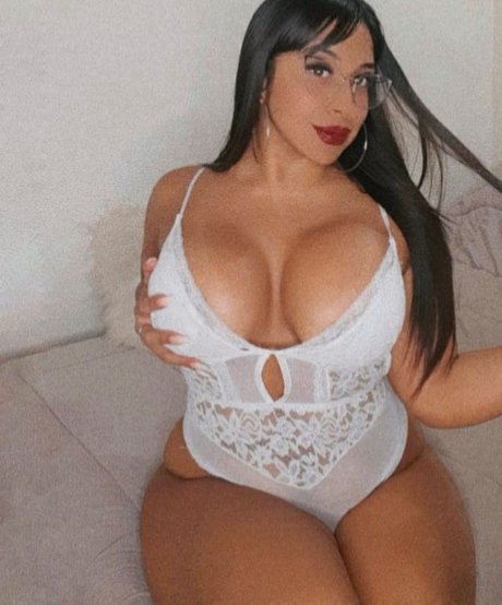 centerfold-onlyfans hd schöne bild