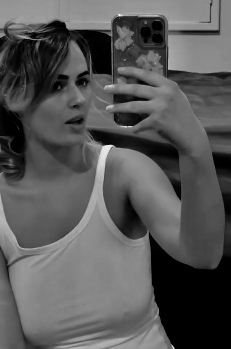 echte lehrer-onlyfans hübsche hd foto