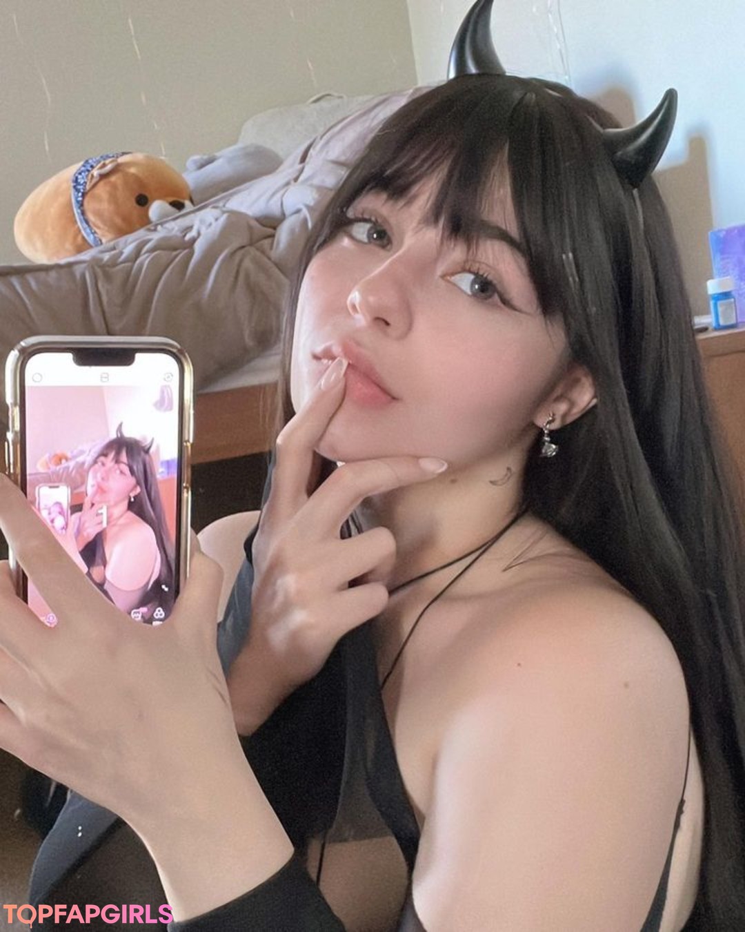 dicke asiatische onlyfans nackt heiße foto