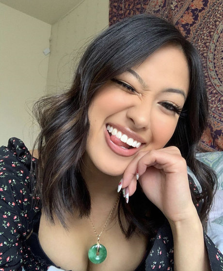 Gabby Hua_ erwachsene schöne bilder