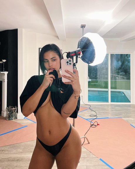 Jade Ramey kostenlose pornographische galerien