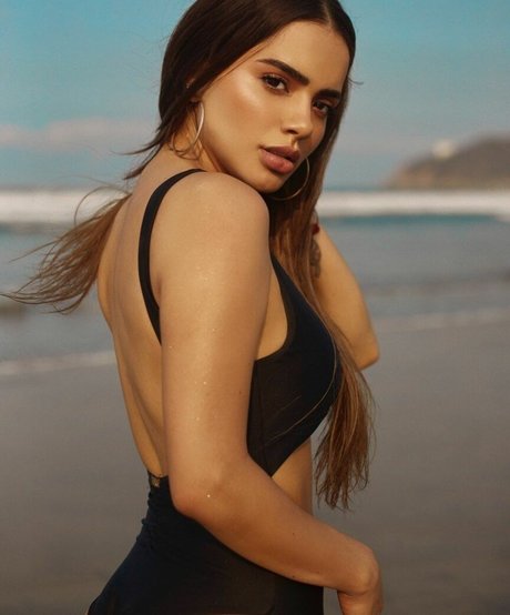 Samadhi Zendejas schauspielerin nackt archiv