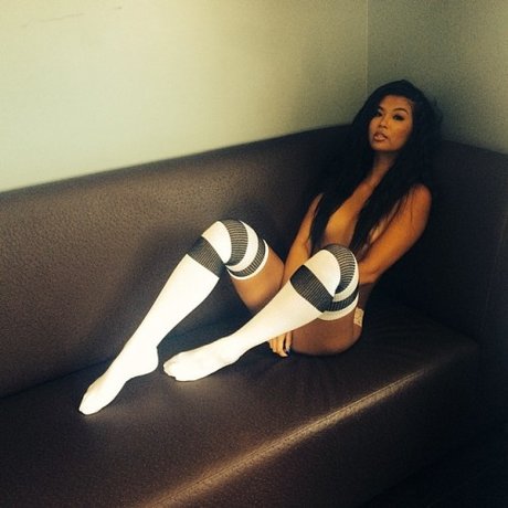 Missphitran perfekte nackte galerie