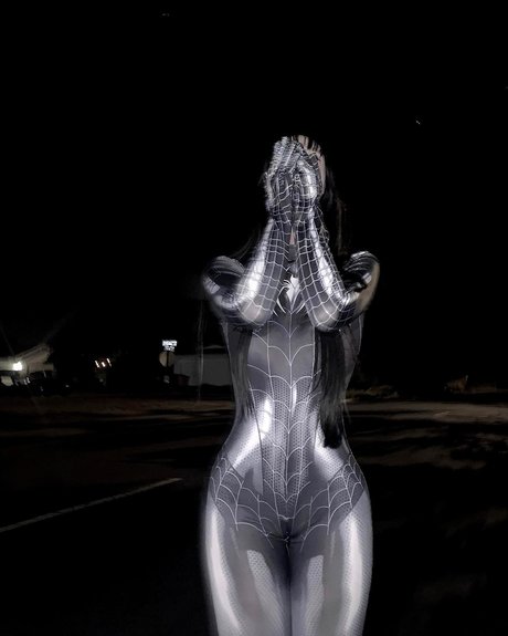 Jilan kostenlose nackte bilder