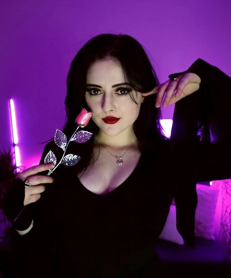 Juicyiris exklusive nackte fotos