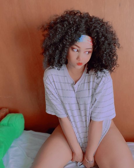 modell onlyfans hübsche nackte fotos