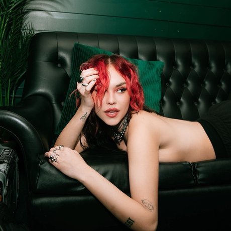 Taylor Upsahl_ xxx sex bild