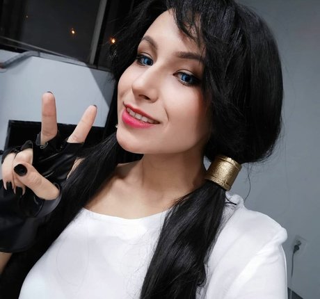 sportliche blonde onlyfans nackt schöne fotos