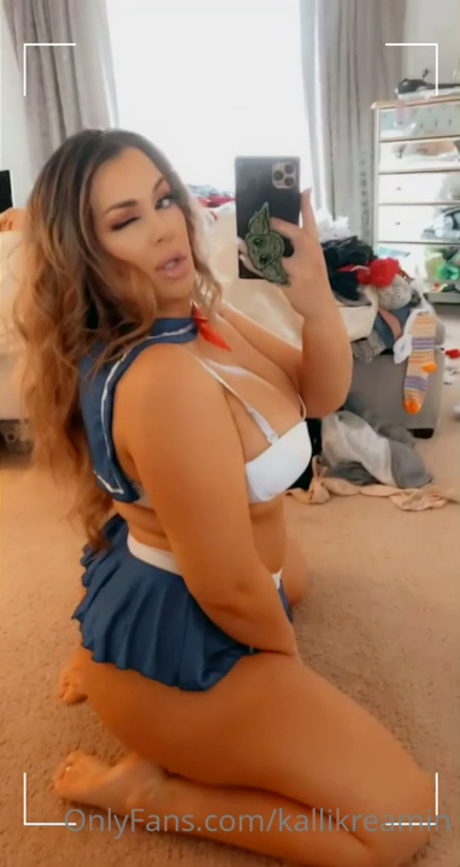 Kalli Kreamin top pornostar galerie