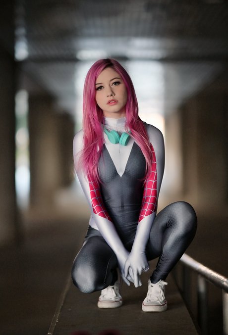 asiatische influencer-onlyfans kunst schöne bild