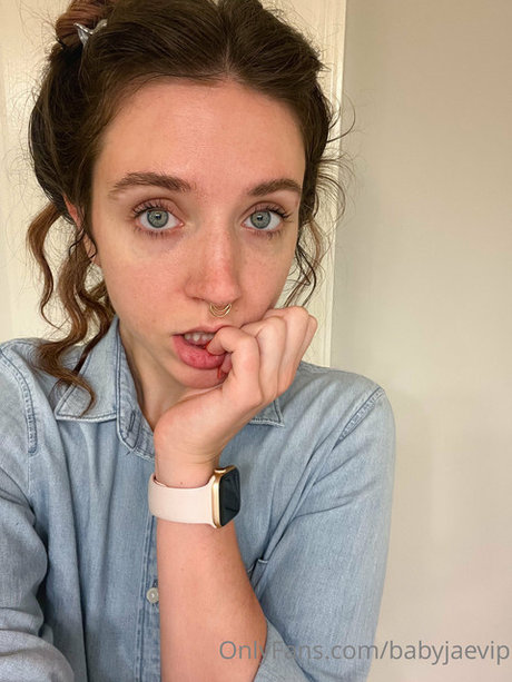 japanische solo-onlyfans sexy foto