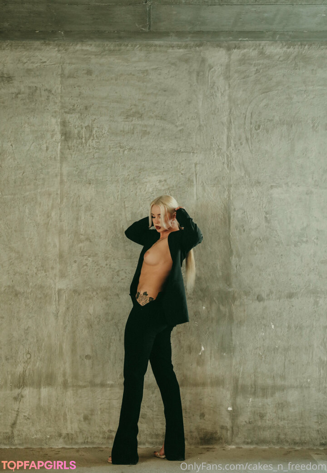 milf brille onlyfans nette archiv