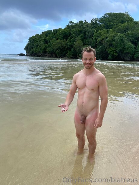 Biatreus erwachsene pornografische bilder