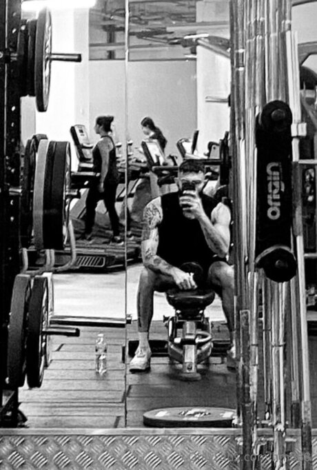 heißeste onlyfans hübsche akt bild