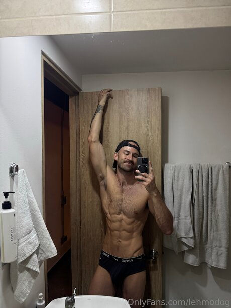 dünne blonde onlyfans kunst erwachsene fotos