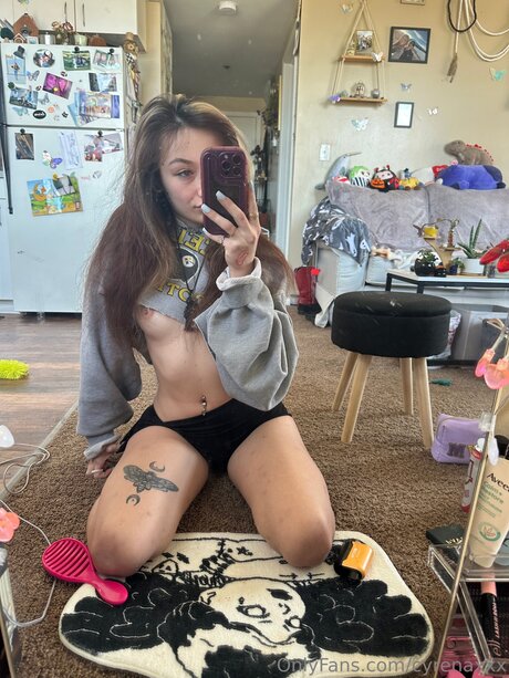 Cyrenaxxx model xxx foto