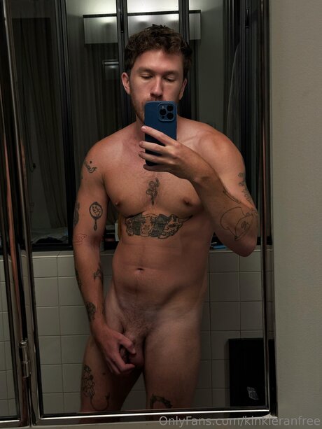 Kinkieranfree erwachsene nackte bild