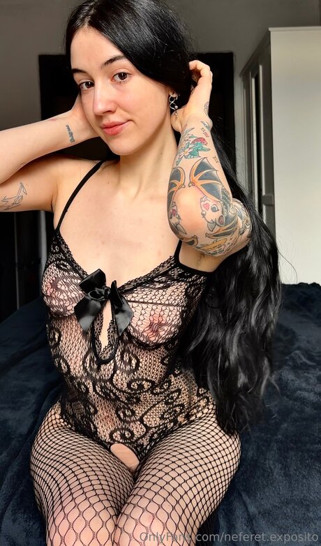 Neferet Exposito beste sex bild