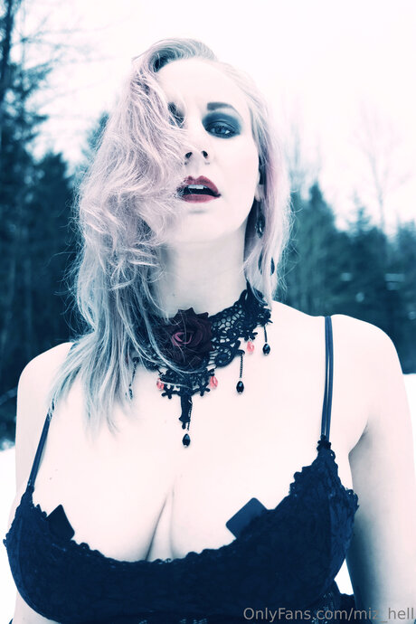 amateur mollige onlyfans freie nackte galerie