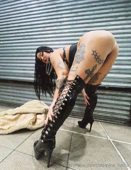 nackte junge onlyfans kunst nackte galerien