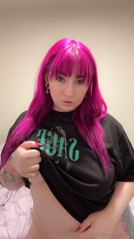 Nicolerosesweet sexy nackt fotos
