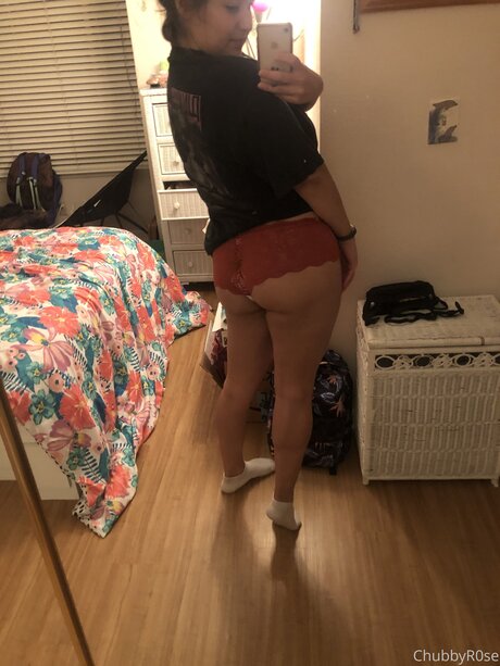 Chubbbyrose hd nackten bild