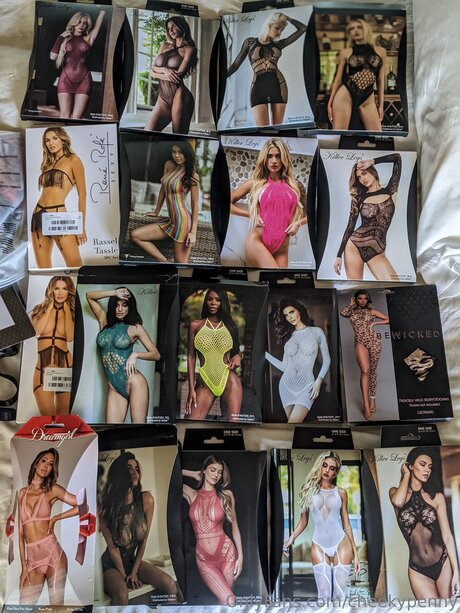 Cheekypenny exklusive pornografische galerien