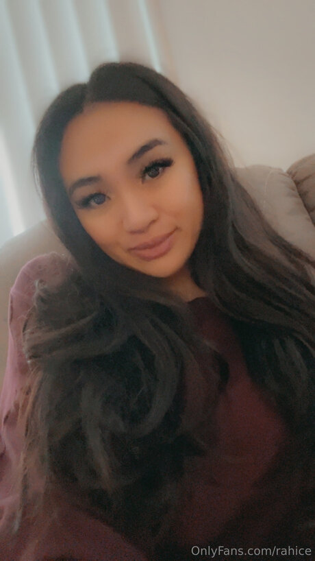 Rahice exklusive akt galerien