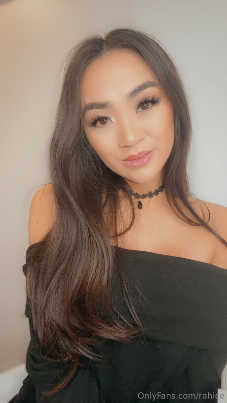 Rahice xxx pornostar galerien