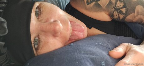 asiatischer squirt onlyfans erotische kunst fotos