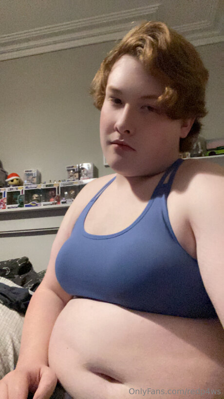 vollbusige brünette onlyfans sexy nacktheit archiv