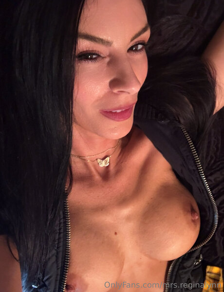 Mrs Reginalynn erotische sexy fotos