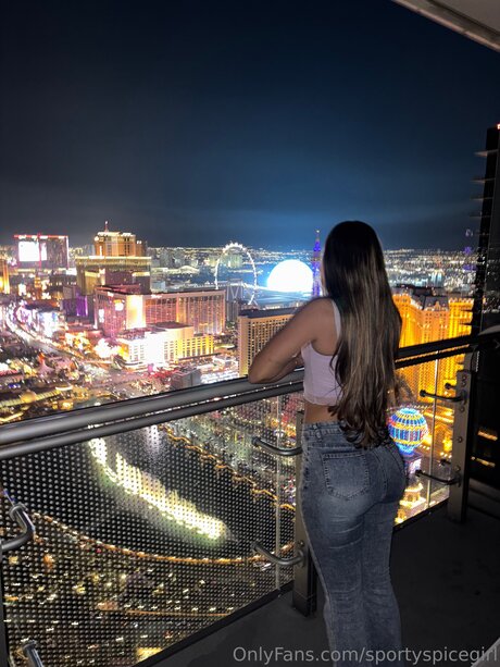 blonde heiße frau onlyfans hübsche pornografische bild