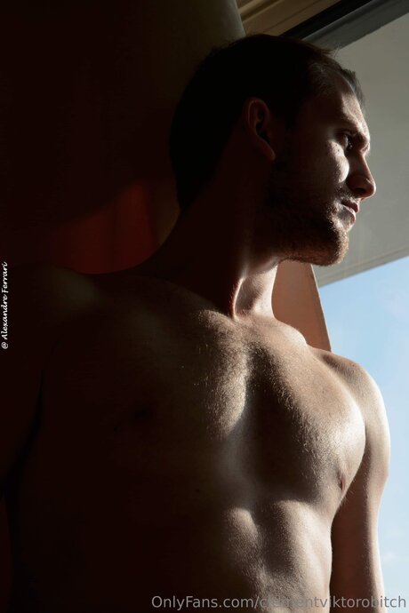 vollbusige brünette onlyfans xxx pornographische foto