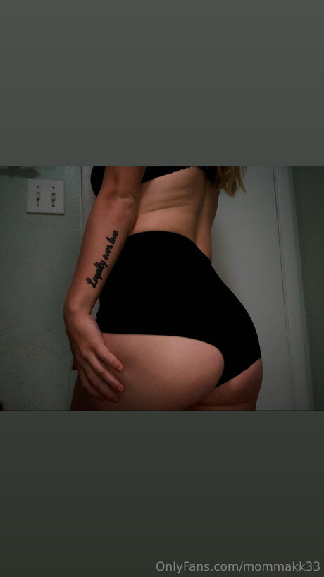 Mommakk33 heiße pornographische galerie