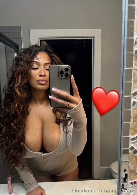 heißeste ladyboy-onlyfans exklusive xxx bilder