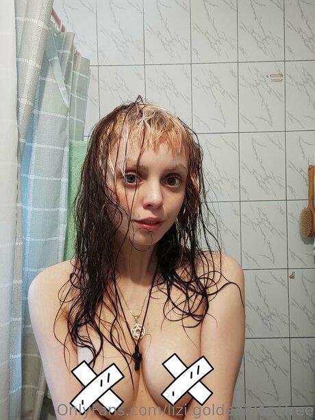 Lizi Goldenblazefree erotische schöne foto