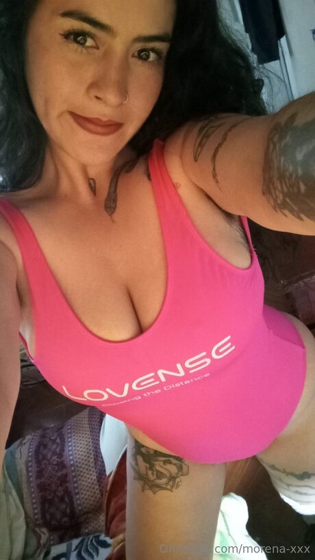 Morena Xxx erwachsene erotische foto
