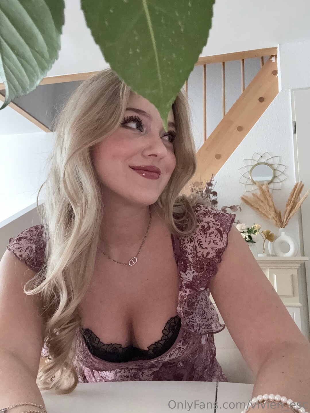 heiße blonde onlyfans nackt sexy foto