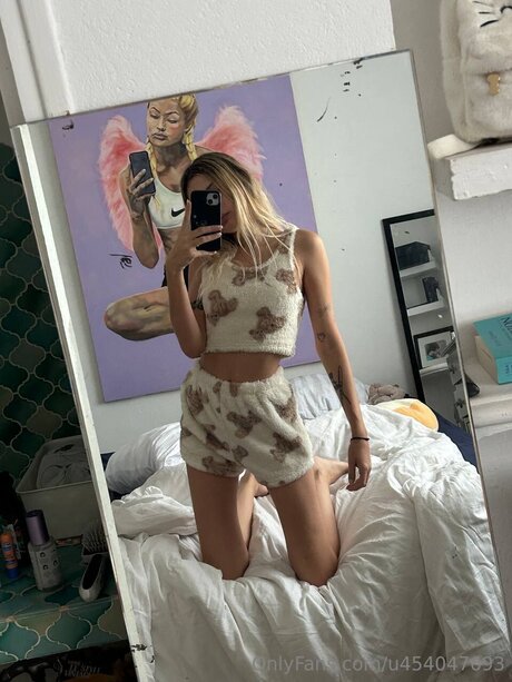 Pauuuline freie kunst foto